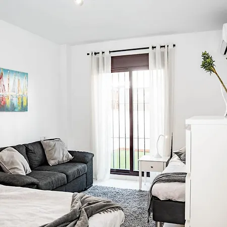 Apartament Modern 3 Bedroom In With A Heated Pool Close To Puerto Banus